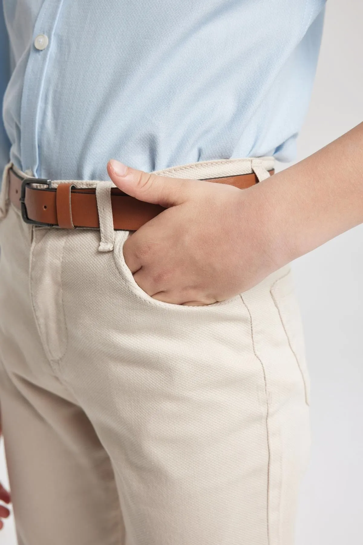 DeFacto  Zweiteilige Gabardine-Hose mit Gürtel für Jungen Z9209a623sm