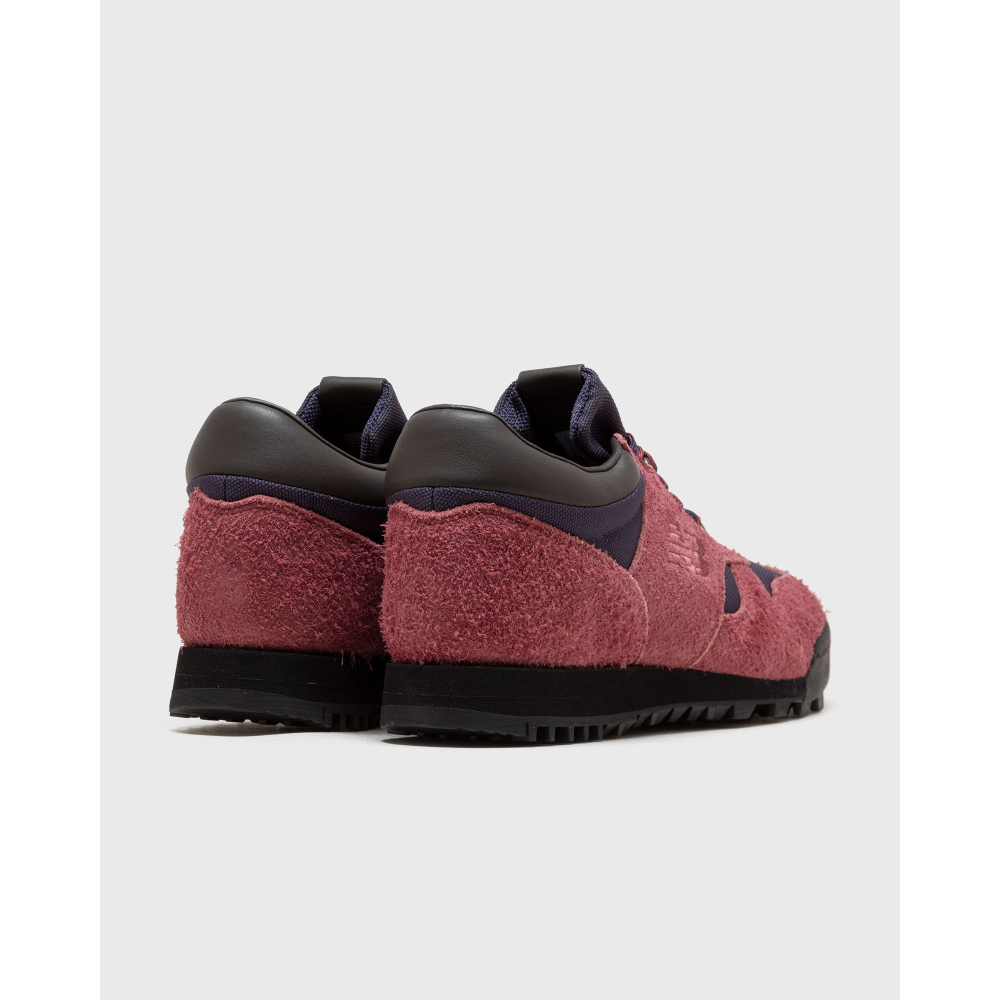 New Balance Rainier Low UALGSPB / rot