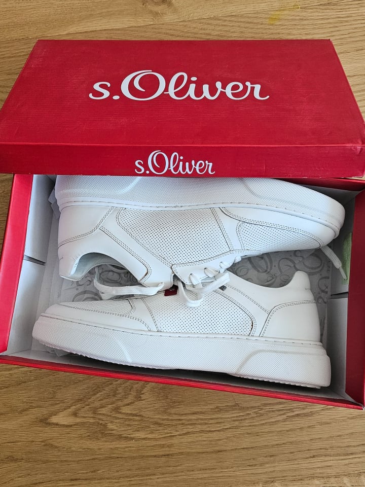 s.Oliver Leder-Sneakers in Weiß günstig kaufen 42