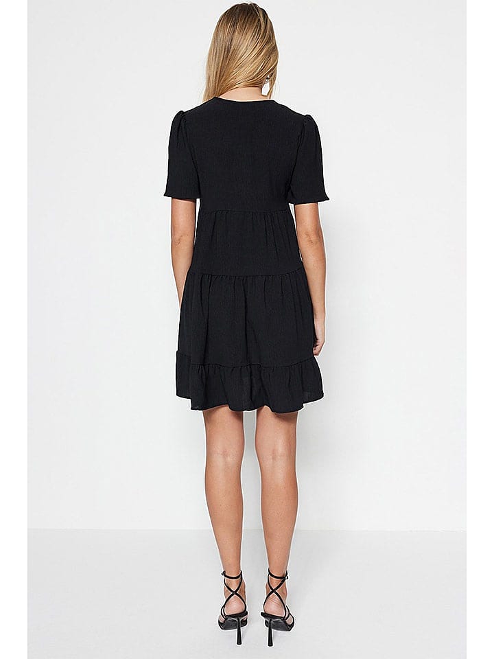 trendyol Kleid in Schwarz günstig kaufen 42