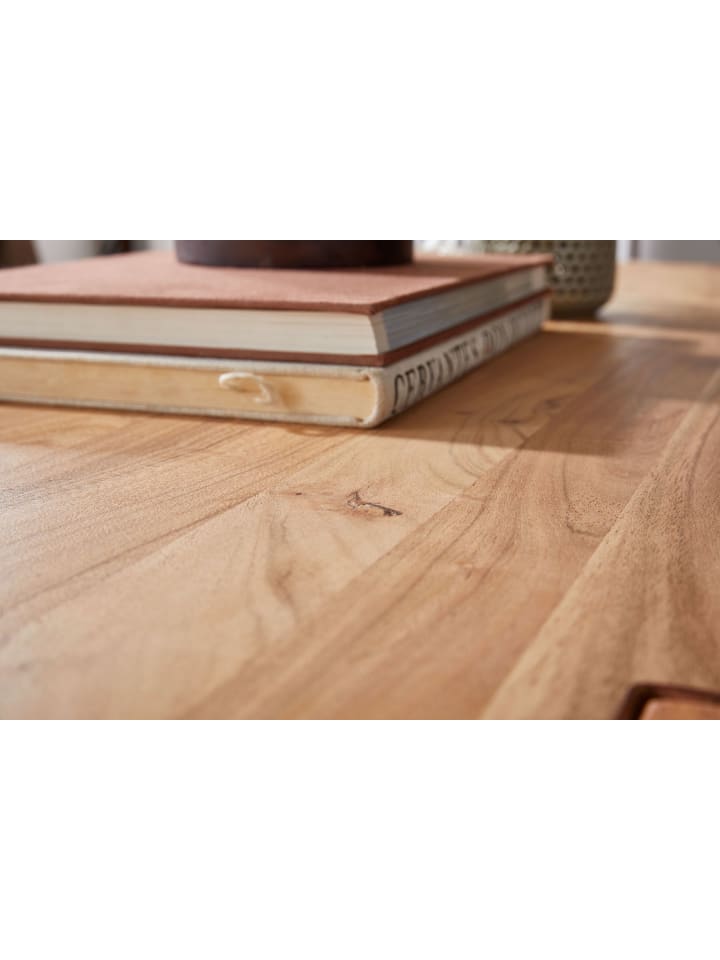 KADIMA DESIGN Rustikaler Couchtisch NAKO: Akazienholz, quadratisch, pflegeleicht in Beige günstig kaufen