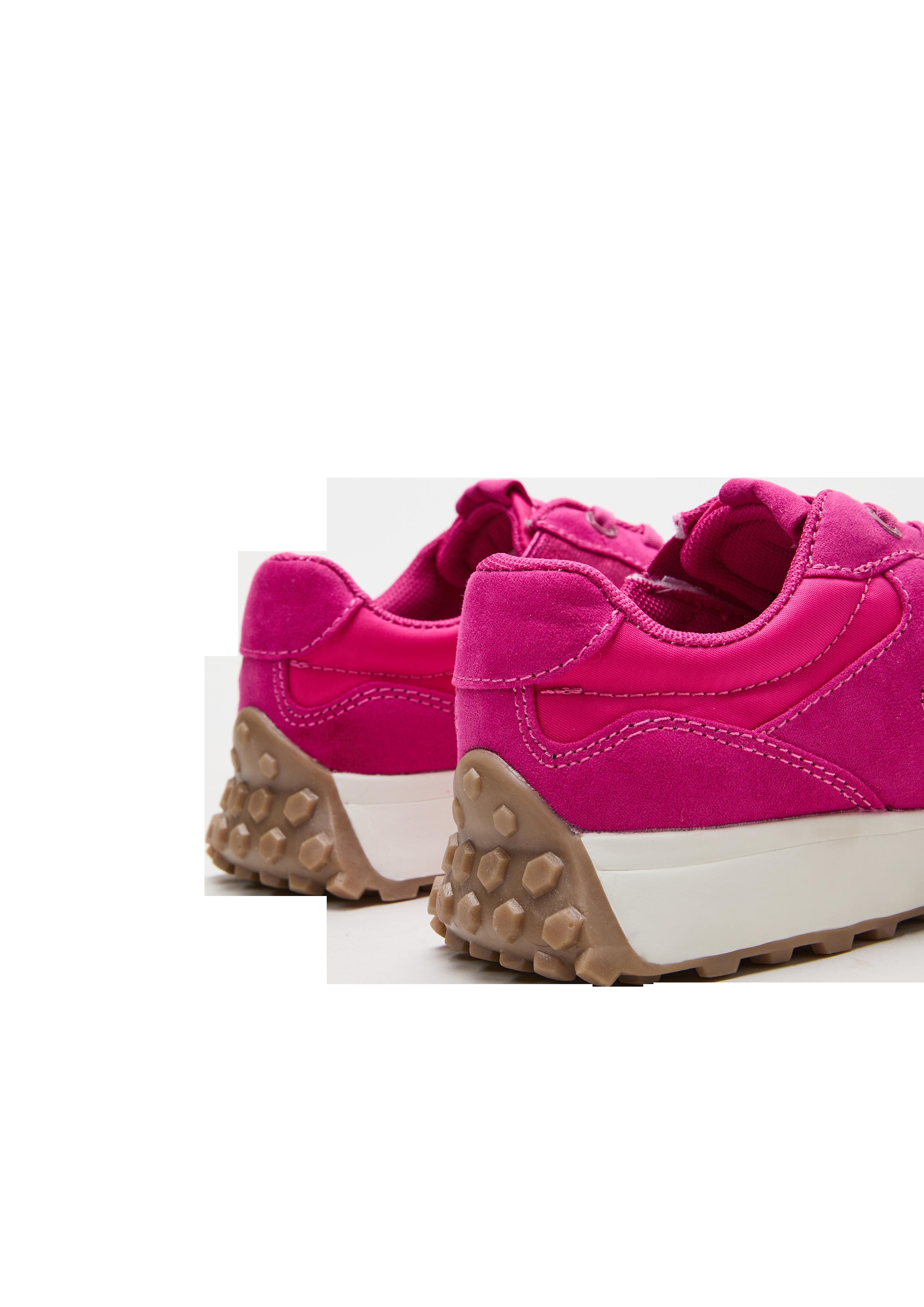 Sneaker im sportlichen Look  6007357-532