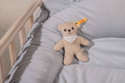 GOTS Noah Knister-Teddybär mit Rassel, 12 cm, beige