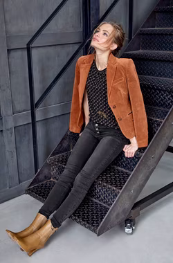 Aniston CASUAL Jackenblazer mit Lederimitat-Einfassungen und Ärmelpatches