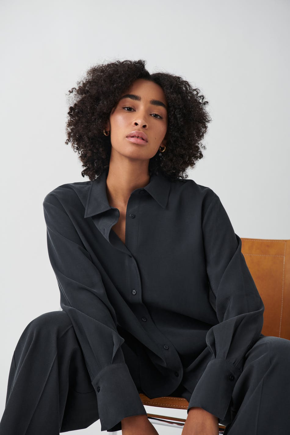 Relaxed viscose shirt