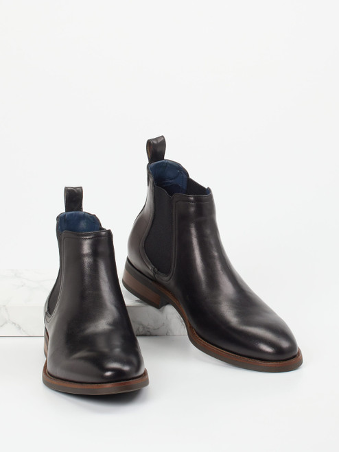 Boot-47110090235 Daniel Kenneth