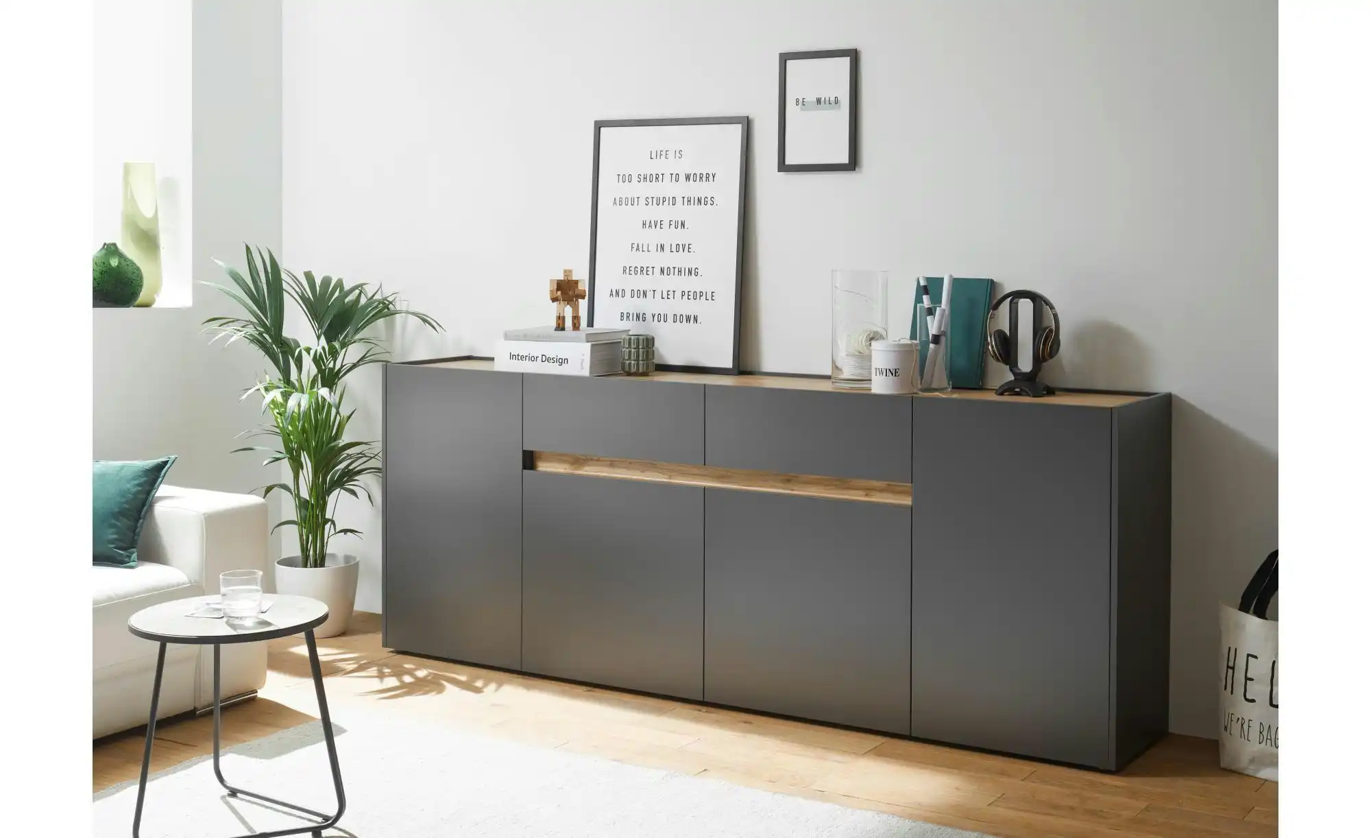 Sideboard