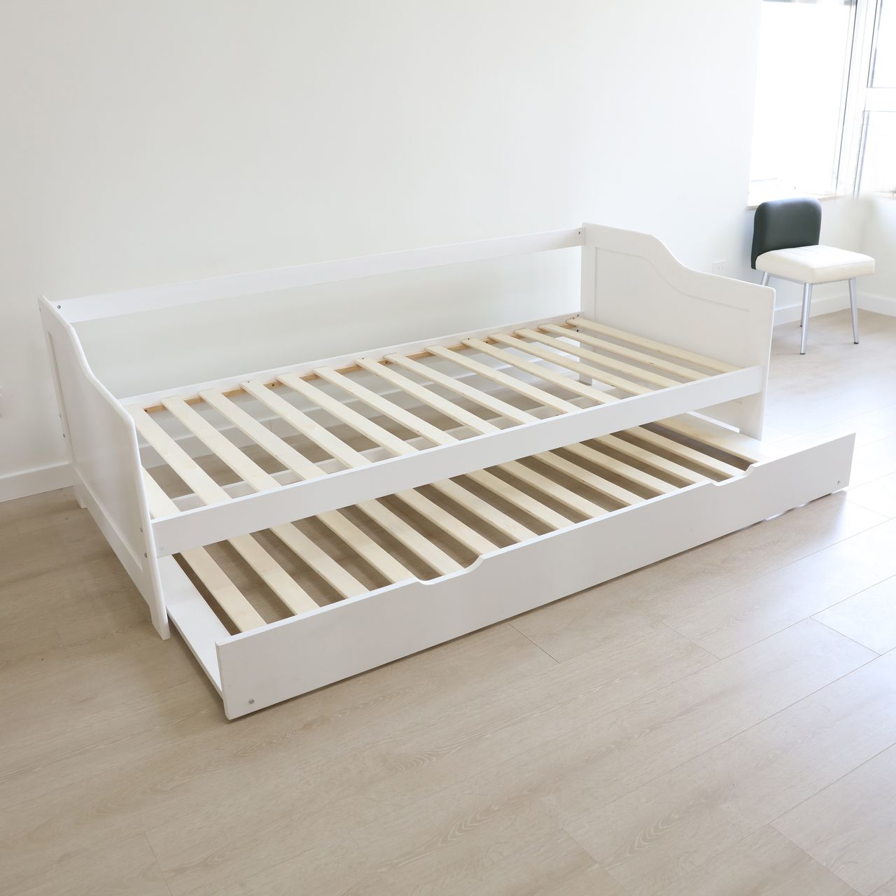 Better Home Funktionsbett ca. 90 x 200 cm ausziehbares Bett inkl. Lattenrost weiß