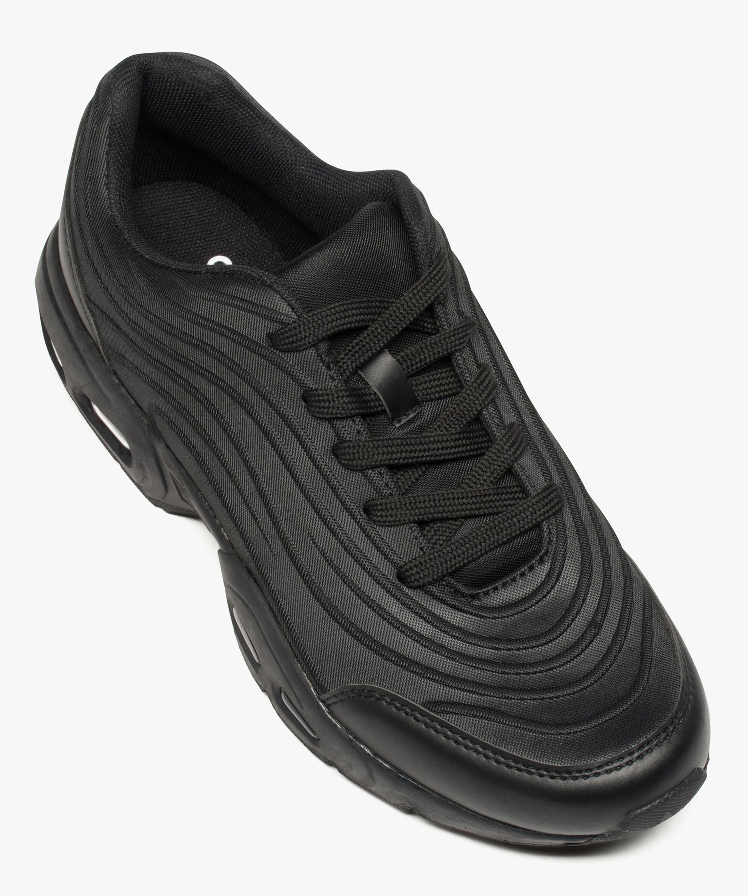 Baskets homme monochromes à semelle bulle crantée noir | GEMO