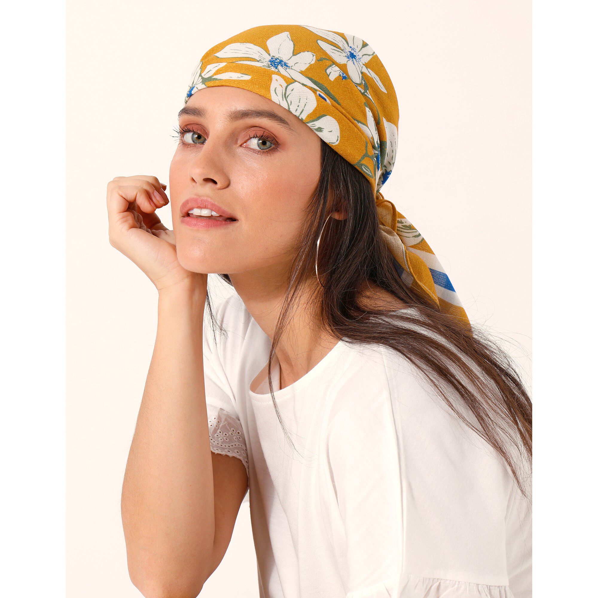 Foulard fabriqué en France imprimé fleurs, 98x98 cm, coton biologique