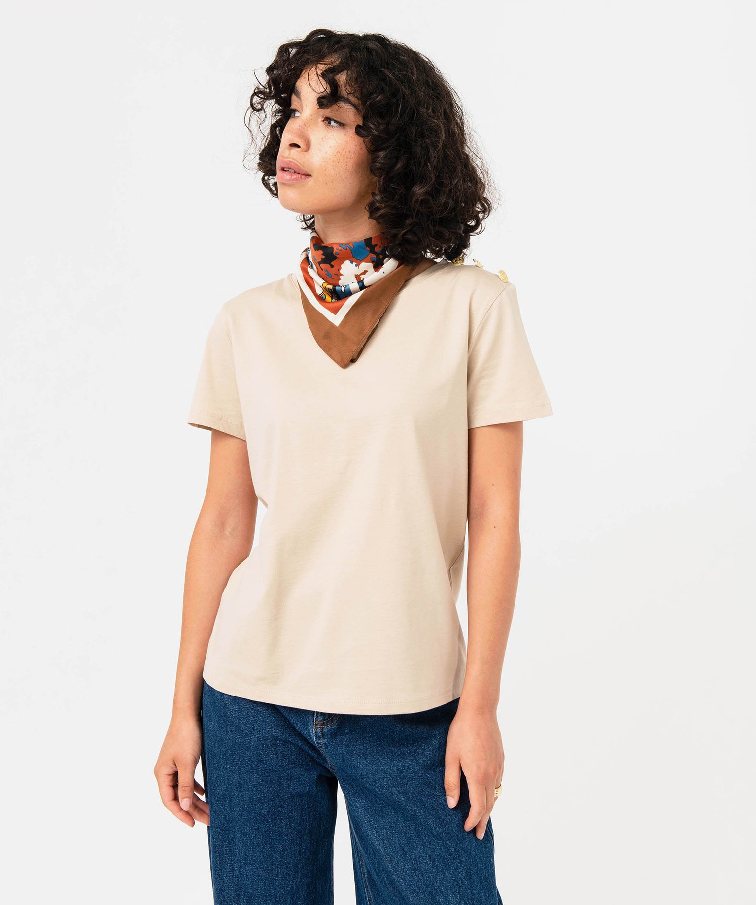 Tee-shirt manches courtes à boutons décoratifs femme beige | GEMO