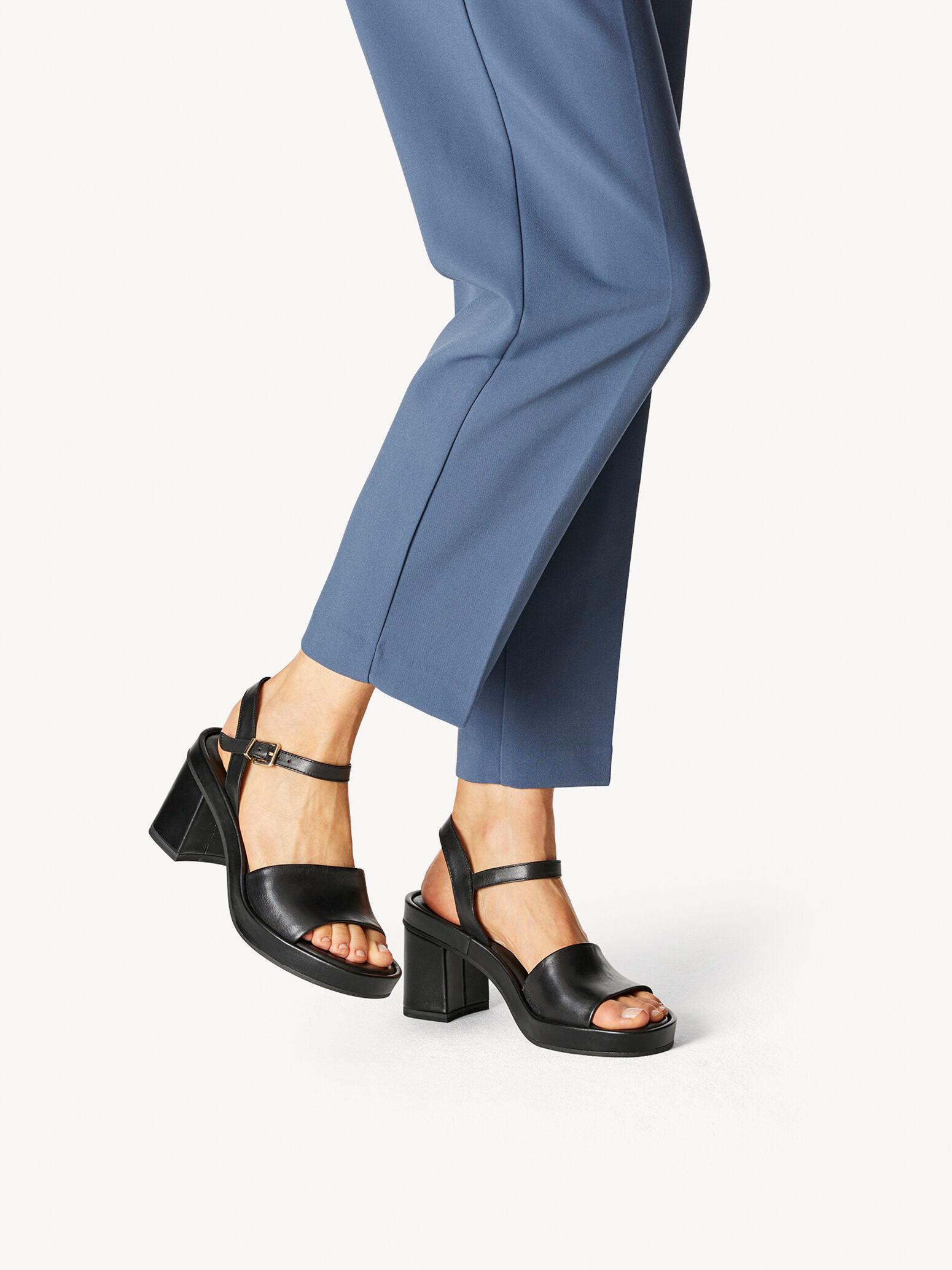 Sandale à talon en cuir - noir