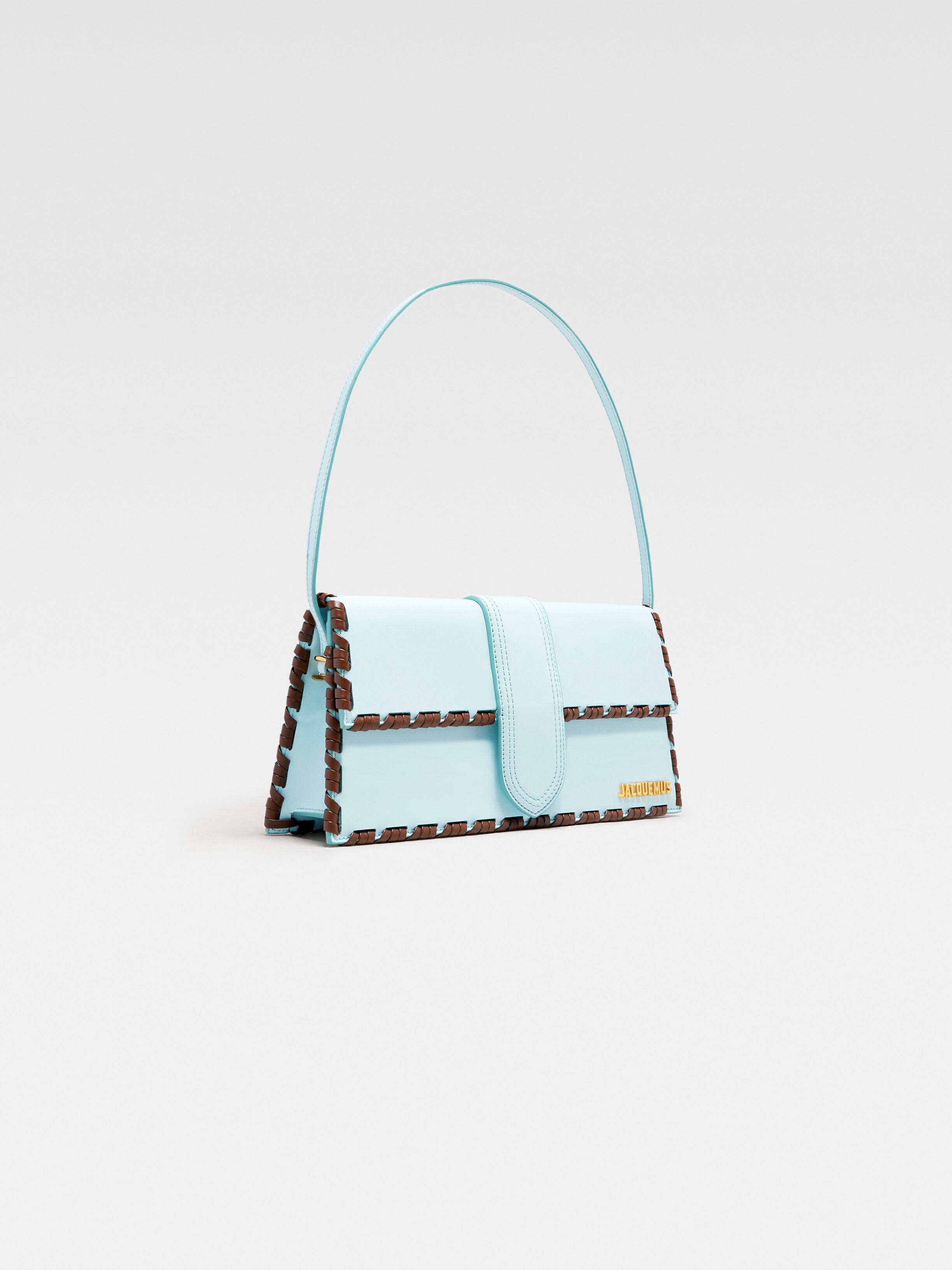 Le Bambino long lacet