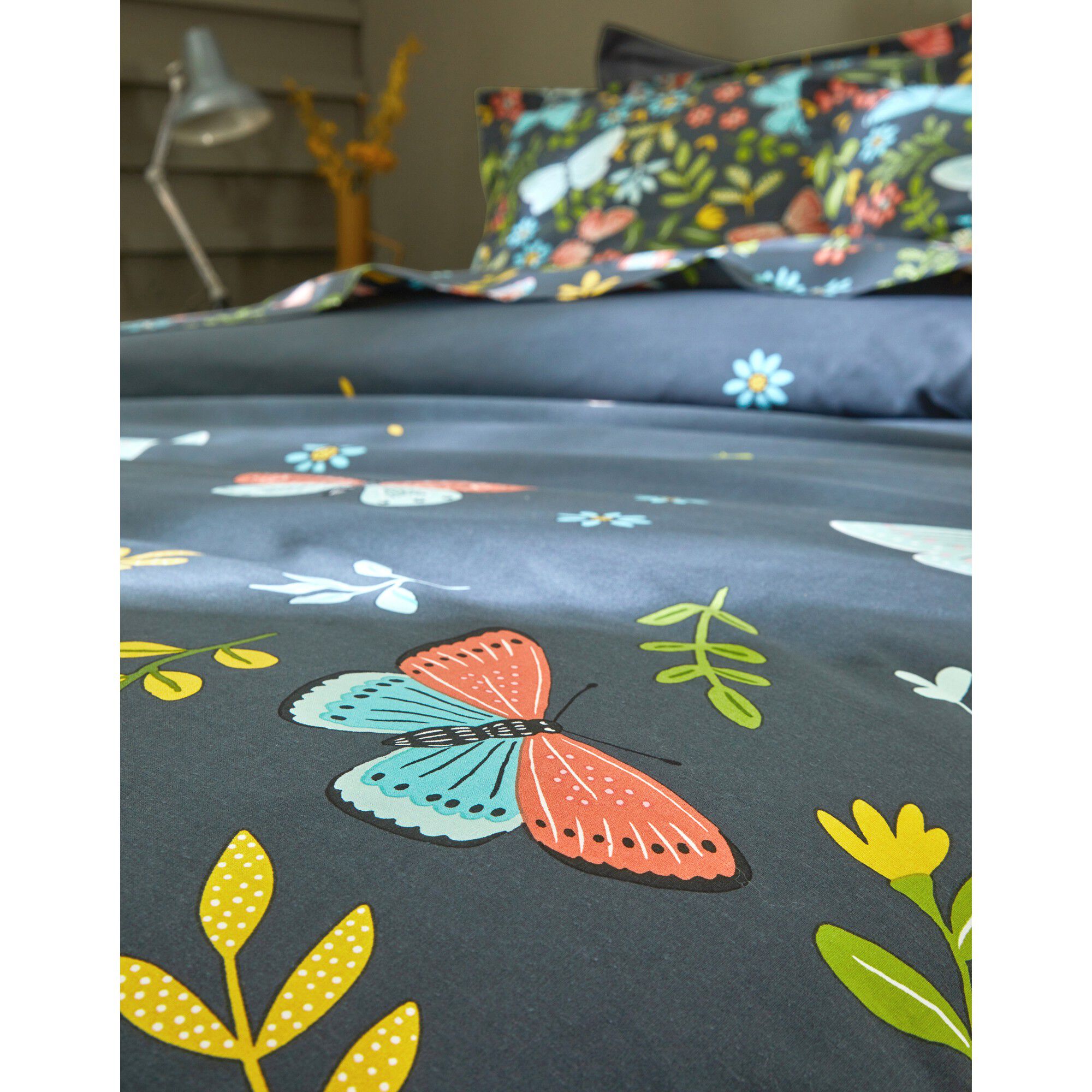 Linge de lit Envolée en coton à motifs papillons