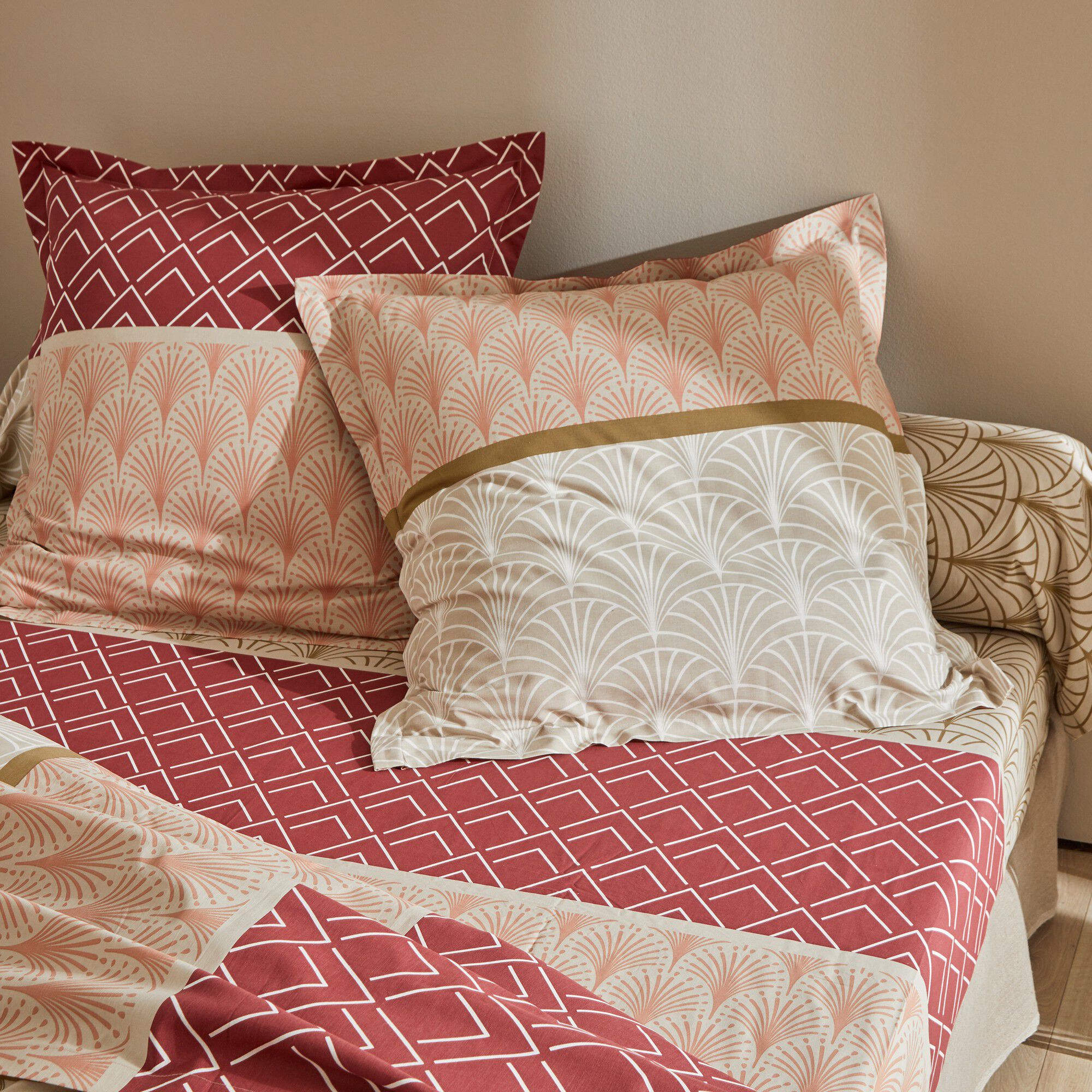 Linge de lit Eddy en coton à motifs graphiques