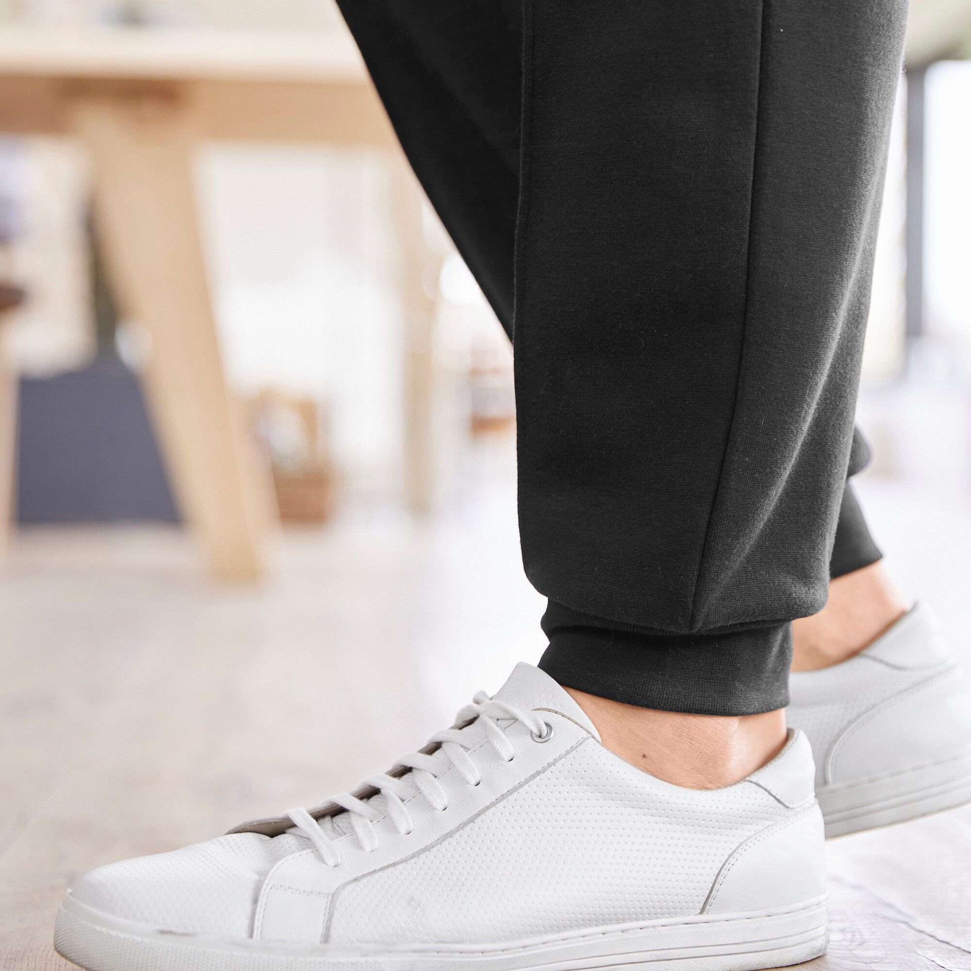 Pantalon loisirs molleton, bas resserrés