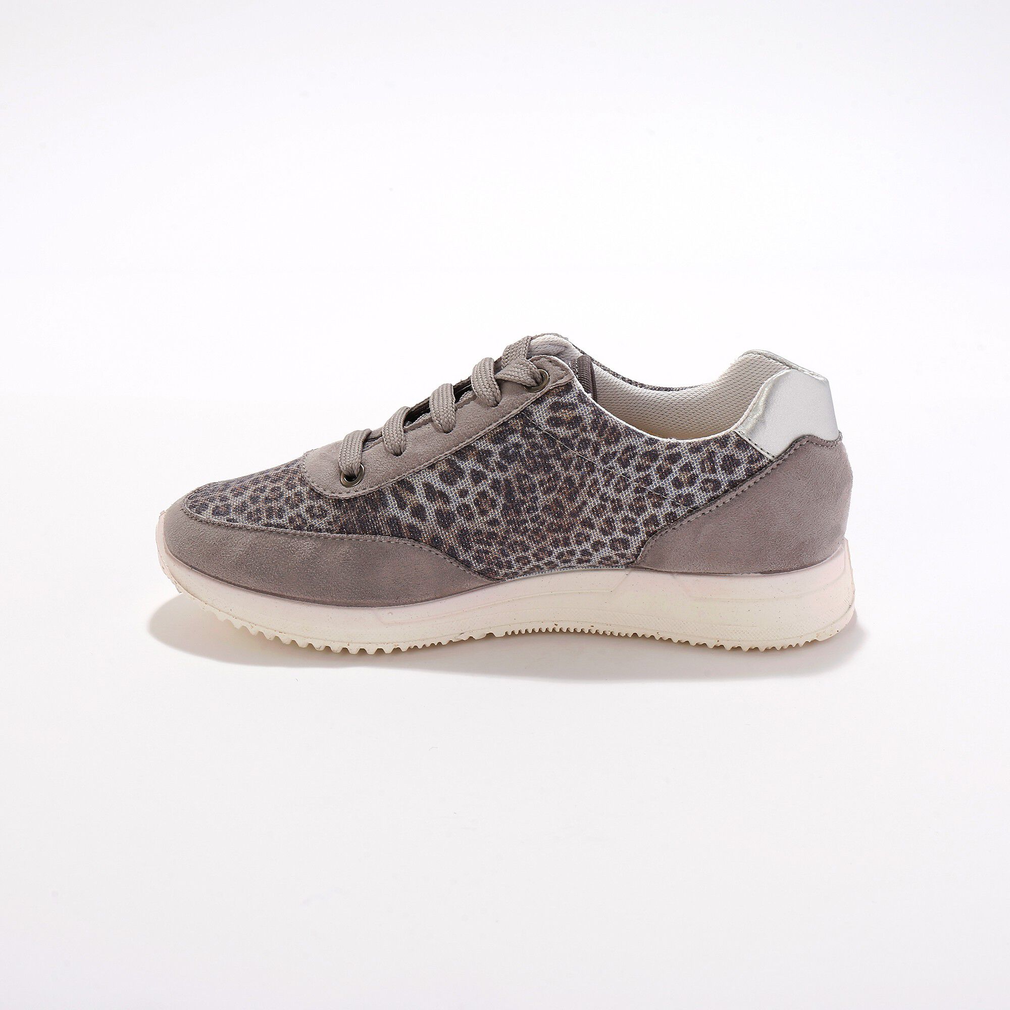 Baskets lacées spécial pieds sensibles en tissu extensible