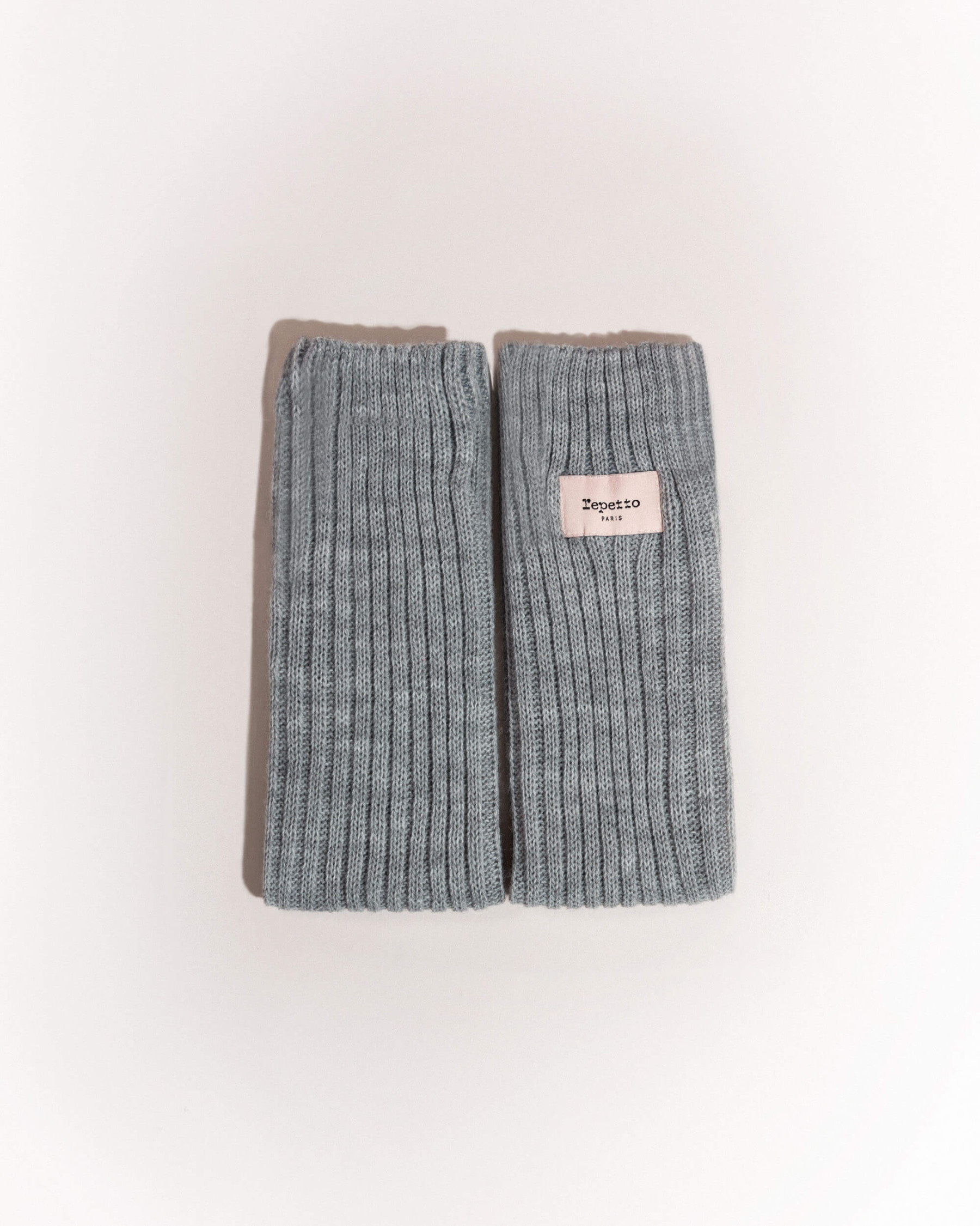 Logo gaiters