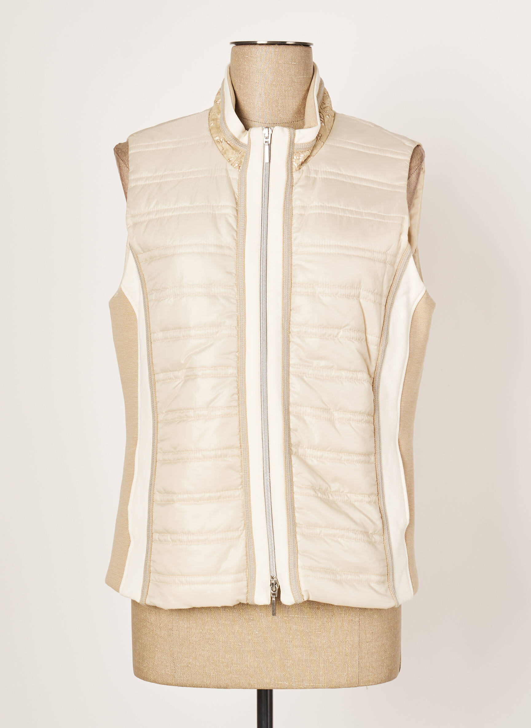 Just White Doudounes Femme couleur beige