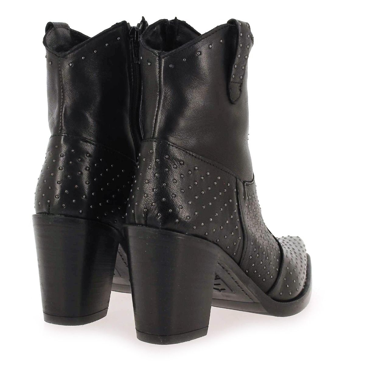 Emanuele Crasto   5032 B - Noir
