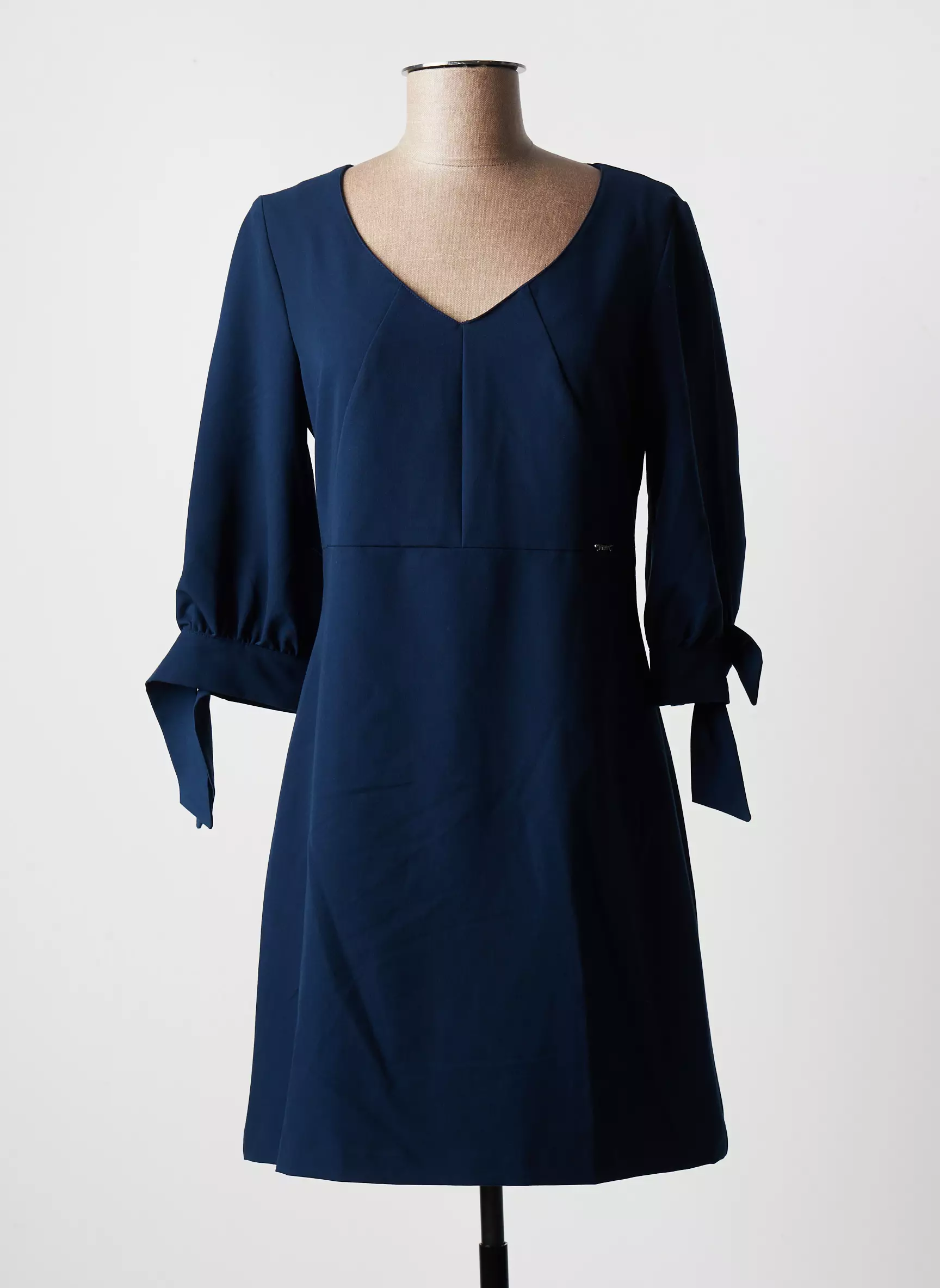 Angy Six Robes Courtes Femme couleur bleu