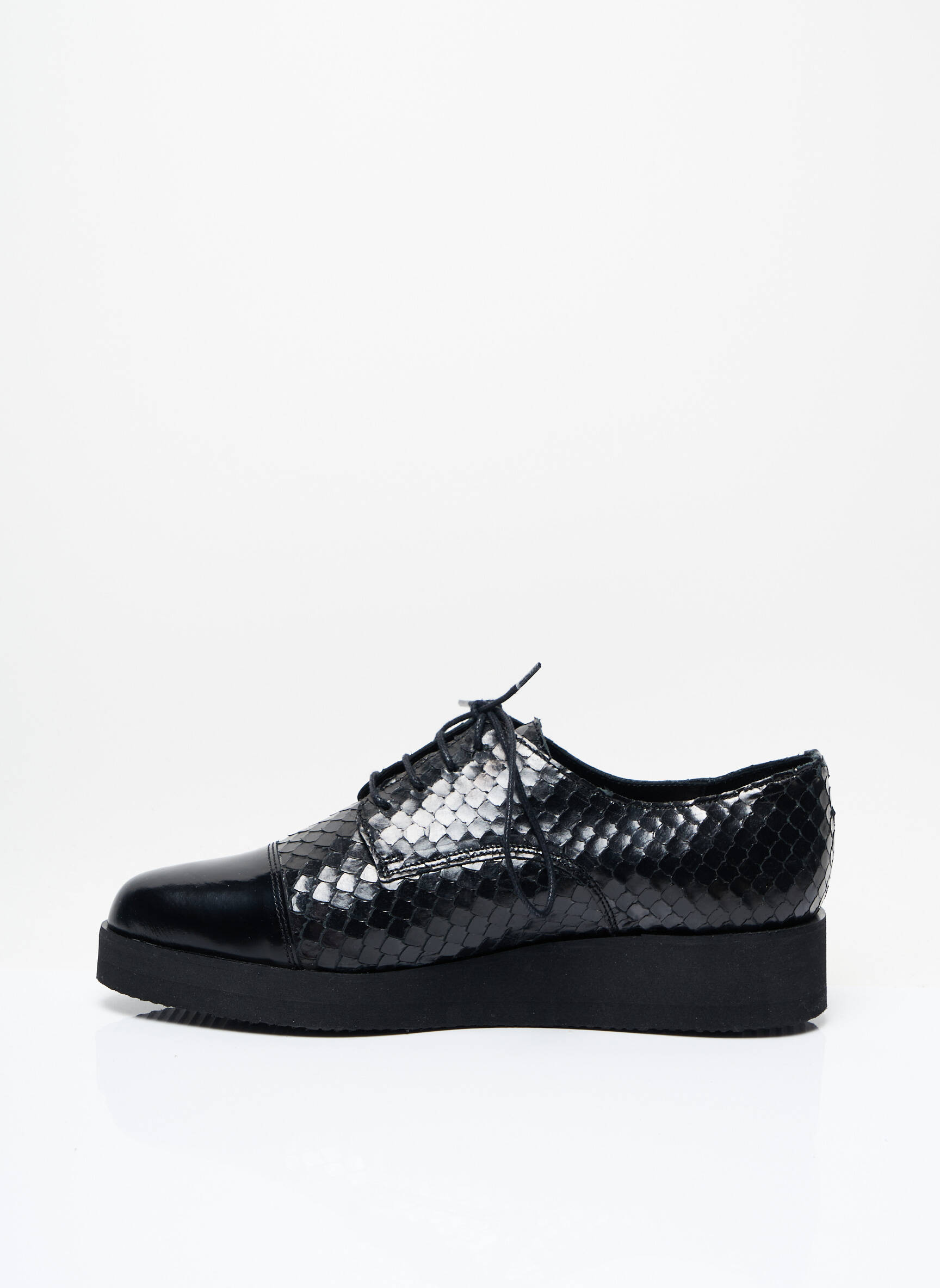 We Do Derby Femme couleur noir