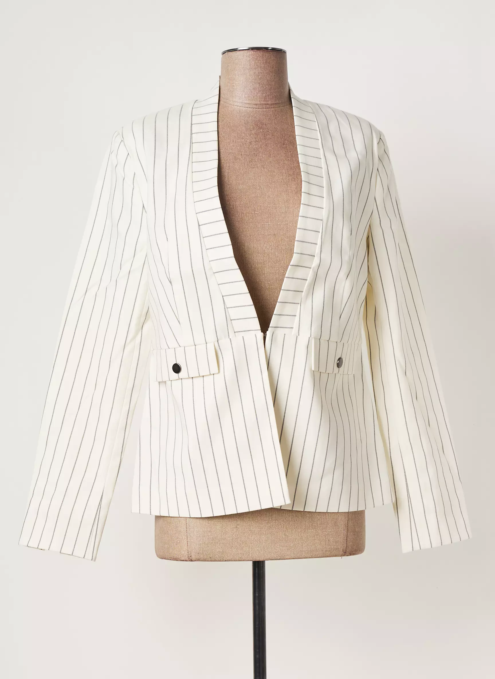 Julie Guerlande Vestechic Femme couleur beige