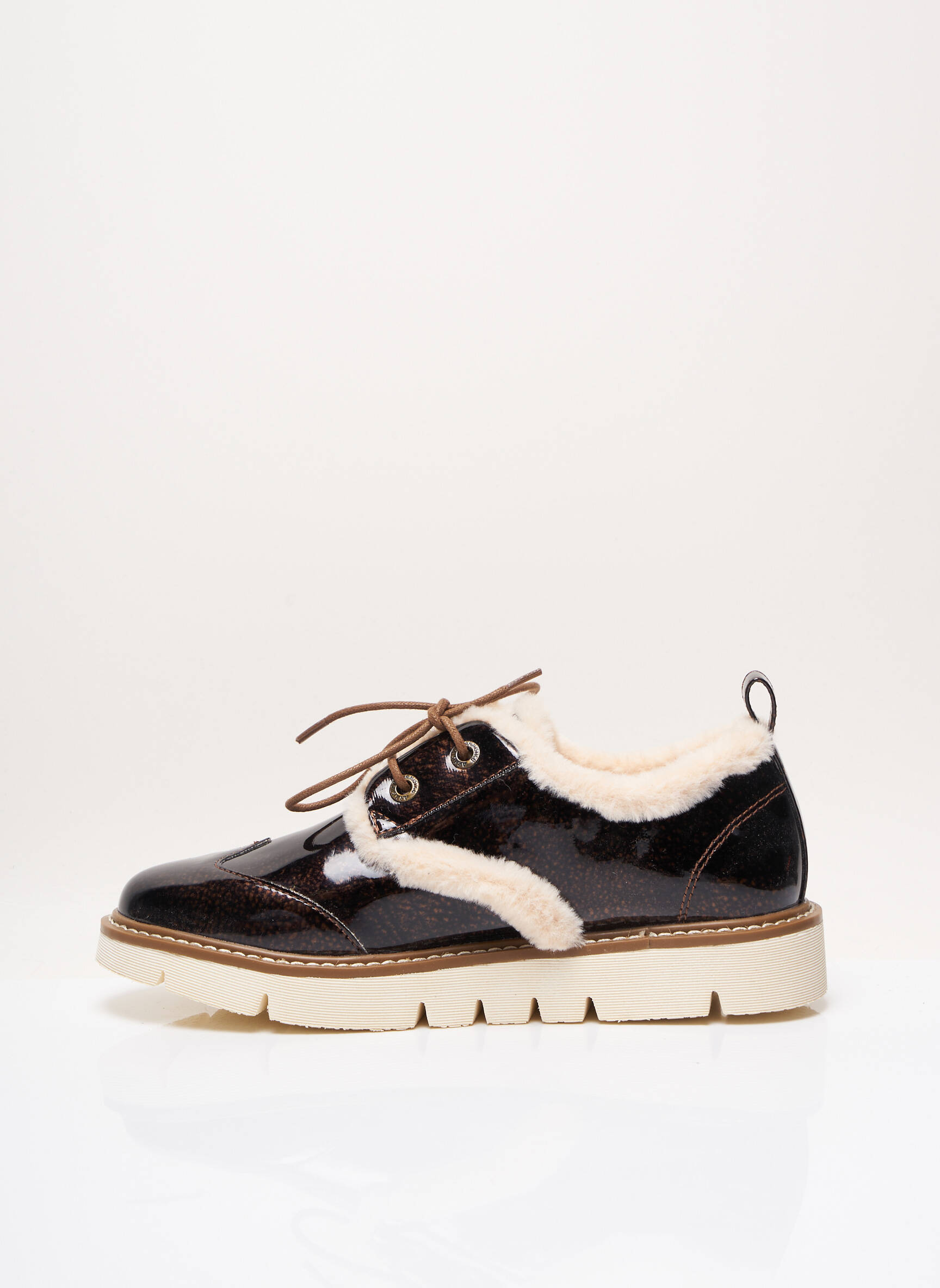 Armistice Derby Femme couleur marron