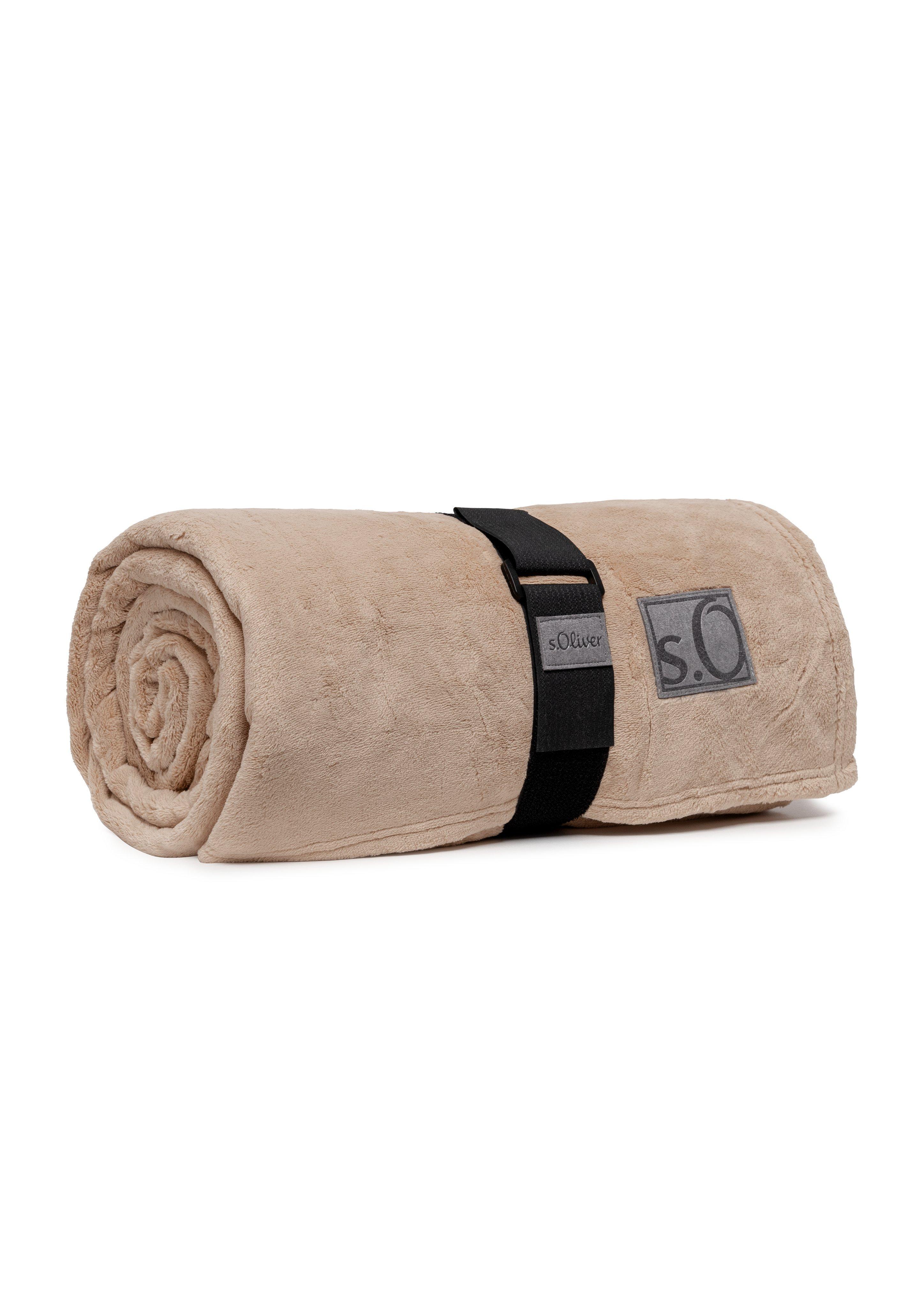 Weiche Decke mit Logo-Detail  6008754-350