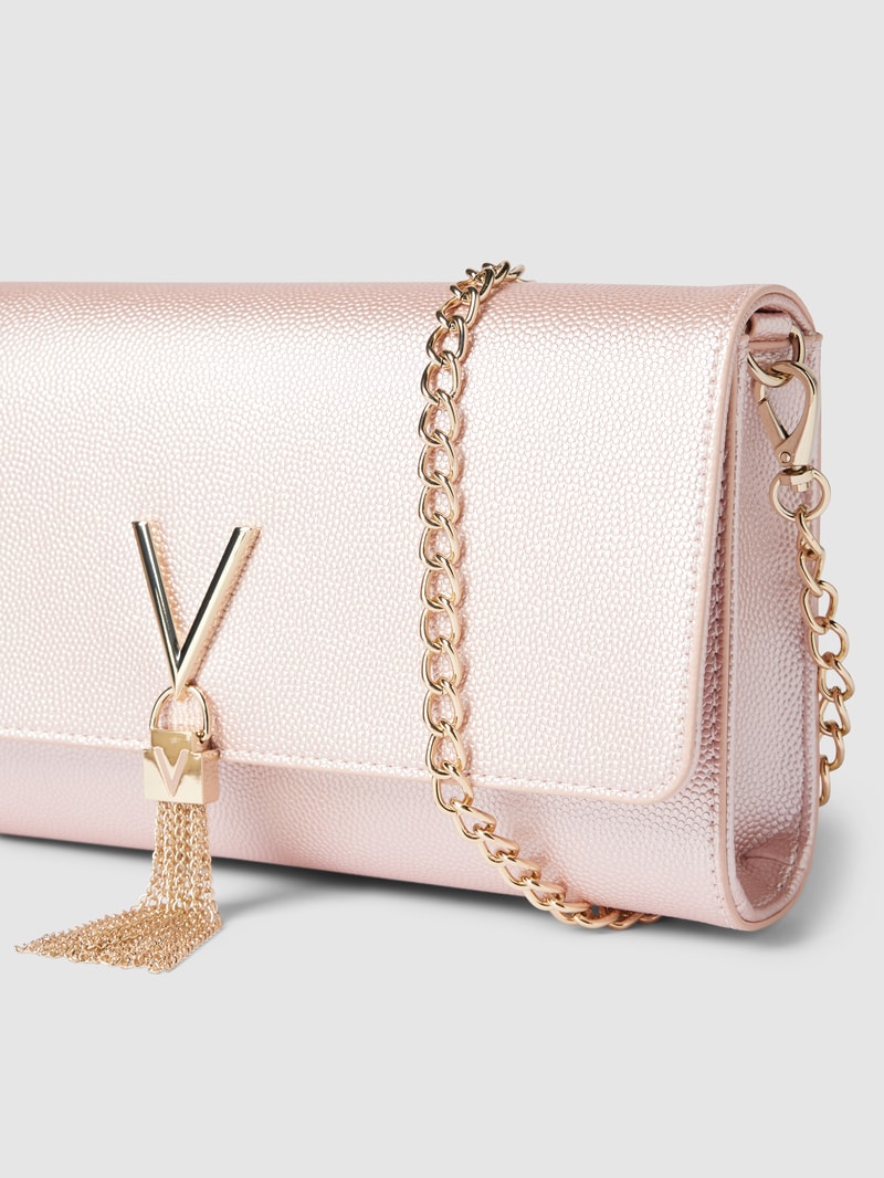 Handtasche mit Label-Applikation Modell 'DIVINA' in metallic rosa