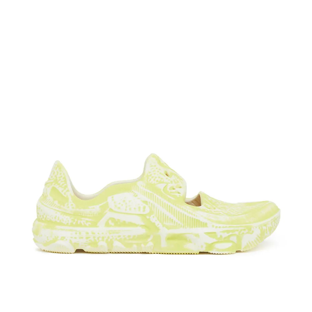Nike ISPA Universal DM0886-102 / weiss