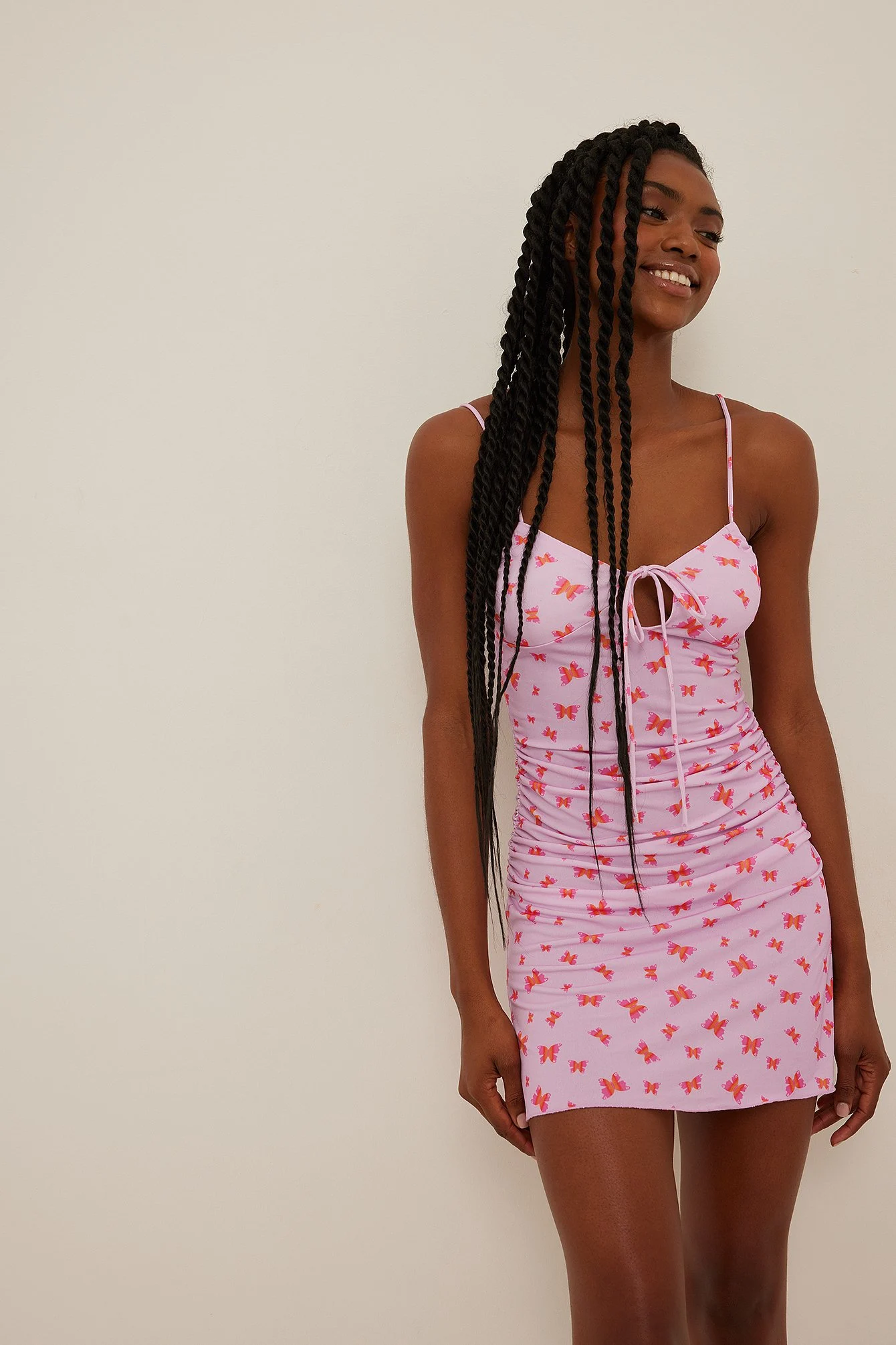 Minikleid mit gerafftem Detail