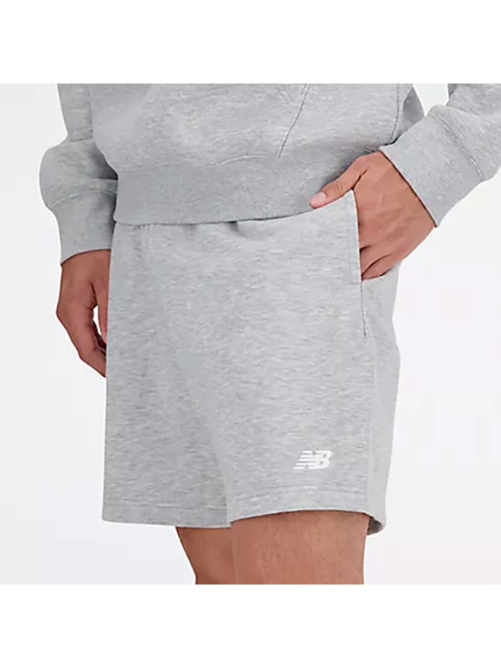 New Balance Sweatshorts in Grau günstig kaufen