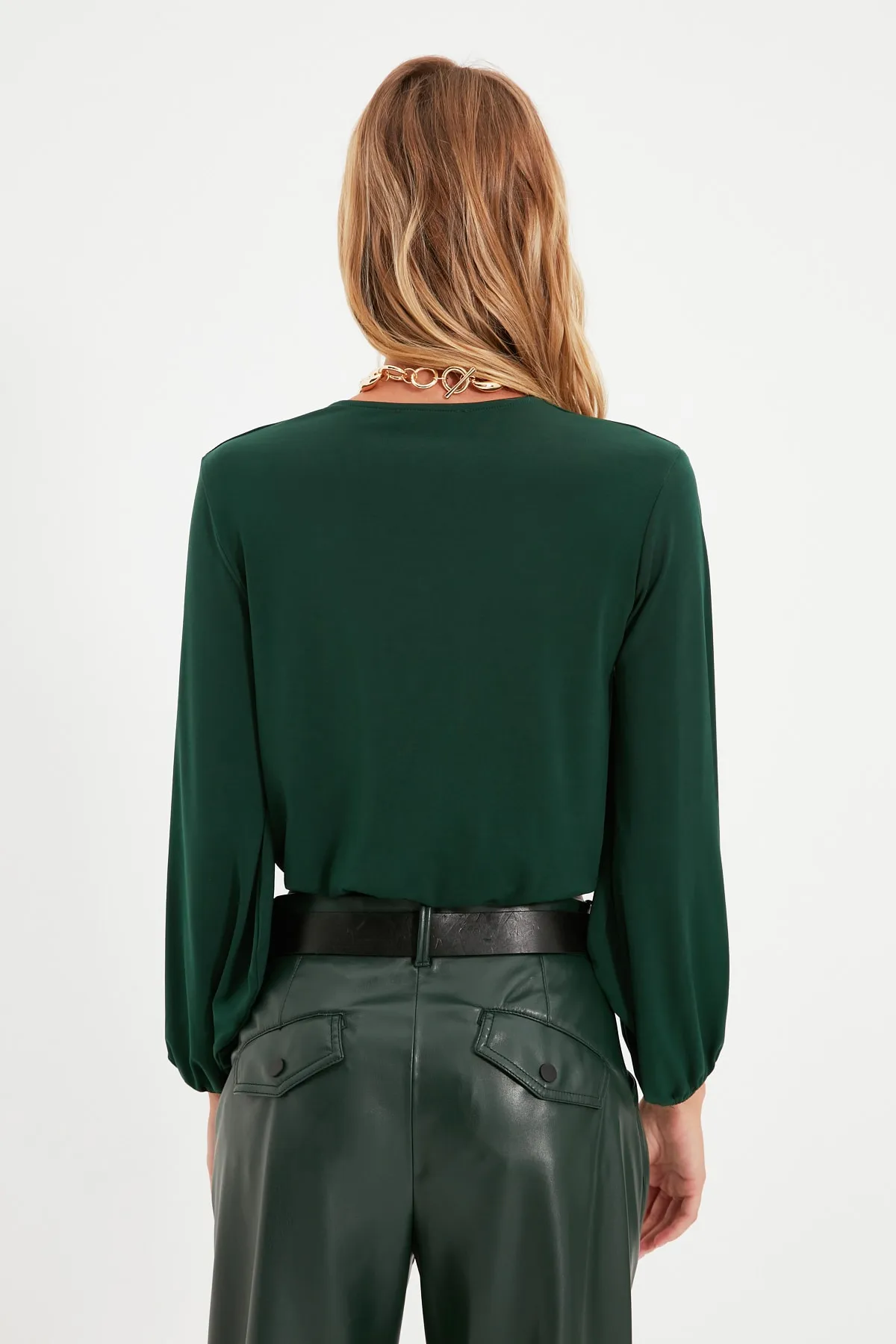 Trendyol Collection  Smaragdgrüne, schlanke, zweireihige, dehnbare Strickbluse mit zweireihigem Ausschnitt TWOAW20BZ0810