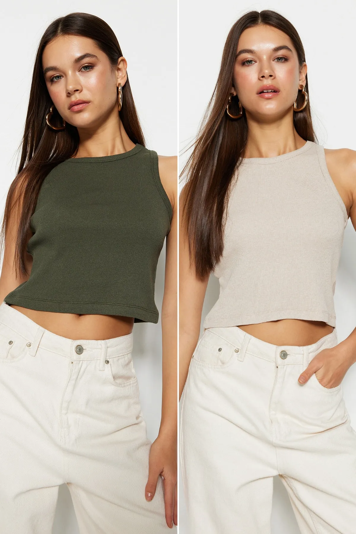 Trendyol Collection  Khaki-Beige 2er-Pack tailliertes/tailliertes Crop-Neckholder-Tanktop aus geripptem flexiblem Strick TWOSS21AL0058