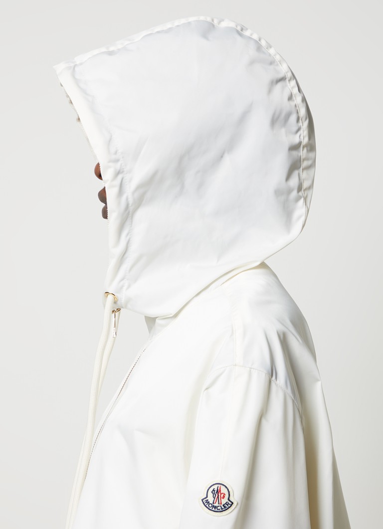 Větrovka Moncler s logem a kapsami na zip