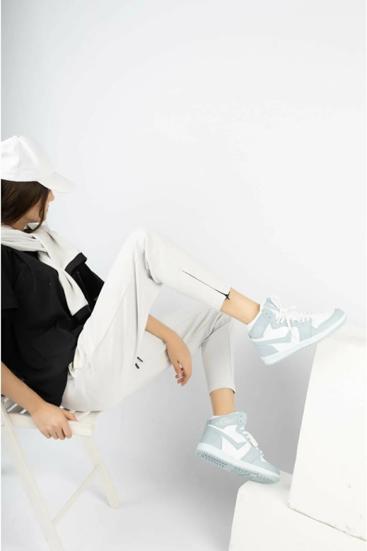en7  Blau-weiße Damen-Sneakers 8070