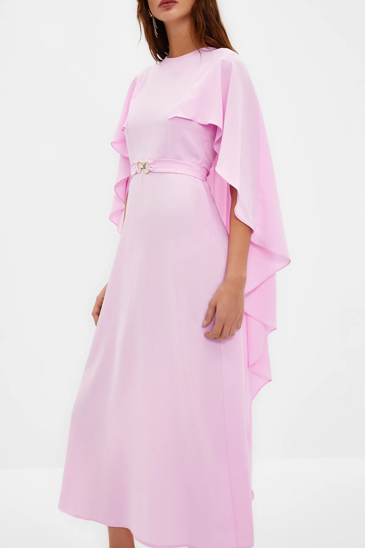 Trendyol Modest  Lilafarbenes Cape mit Gürtel, detailliertes, elegantes gewebtes Abendkleid TCTSS24DB00003