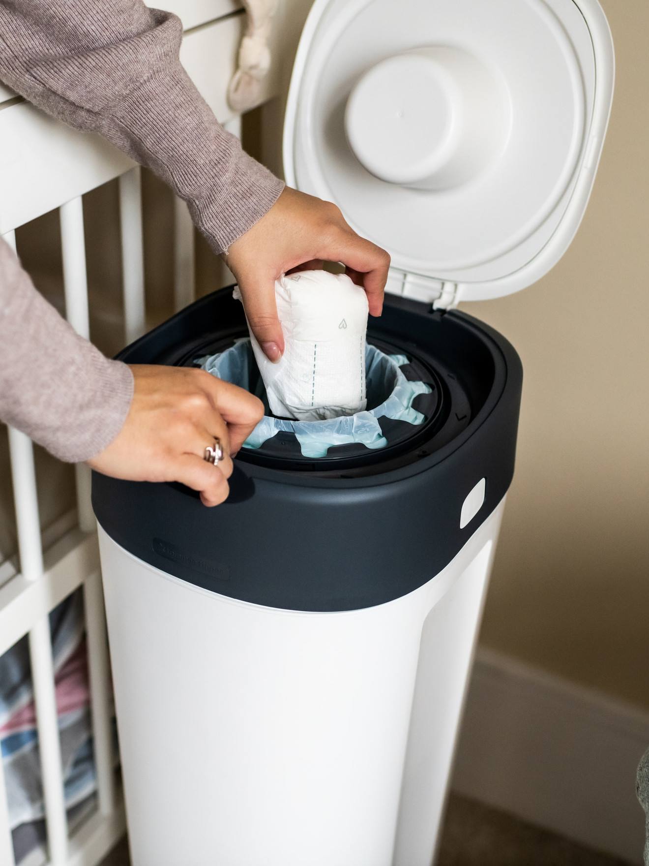 Tommee tippee Windeleimer TWIST & CLICK XL Tommee tippee SANGENIC inkl. 1 Nachfüllkassette - weiß/grau