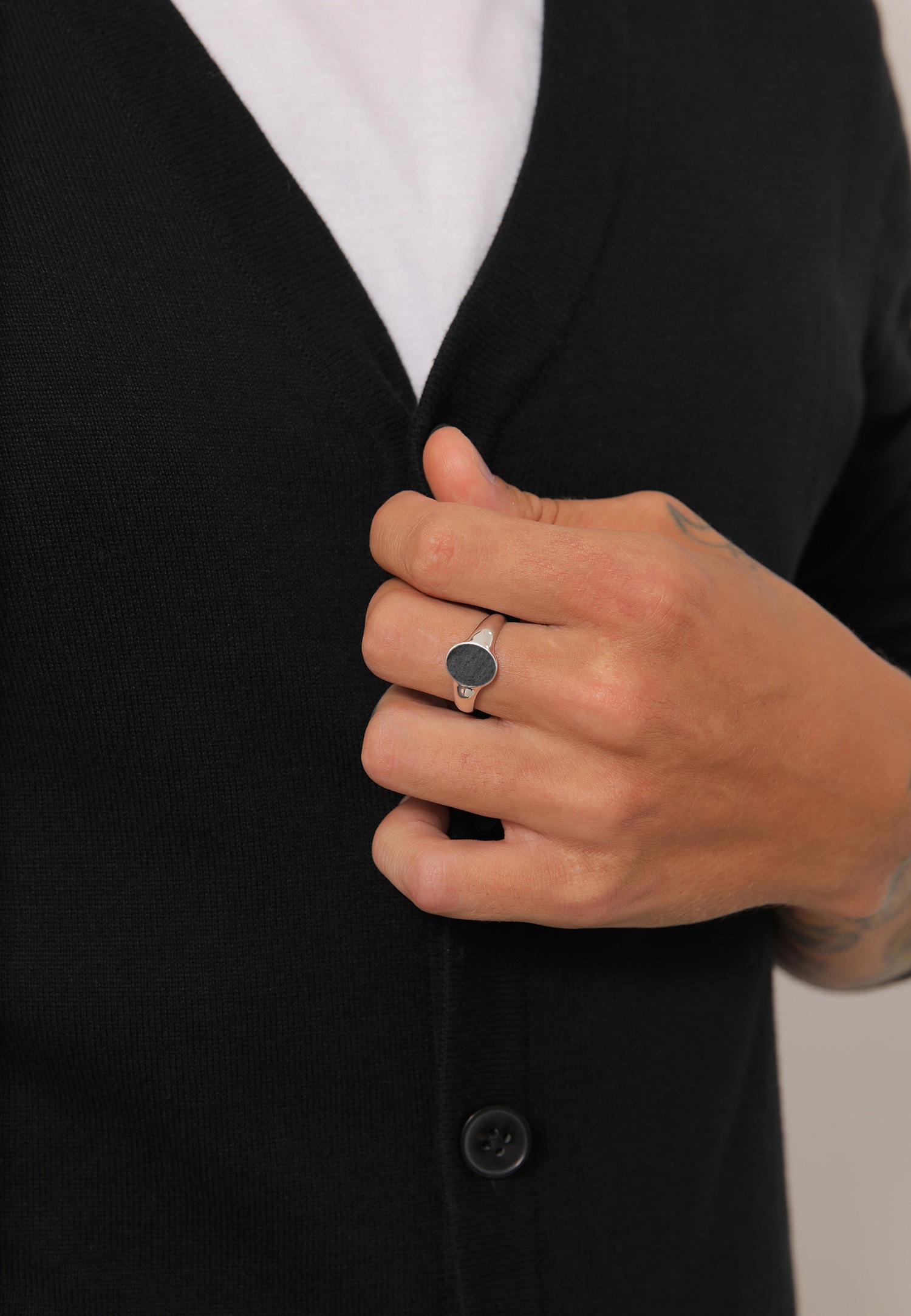 Inel cu sigiliu KUZZOI Basic Minimalist Robust Solid pentru Bărbați - (925/1000) Argint