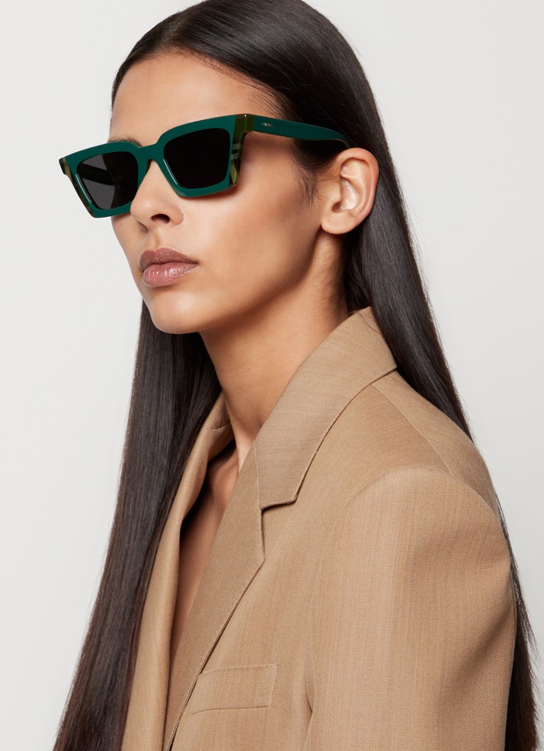 Okulary przeciwsłoneczne Burberry Cat Eye BE4392U