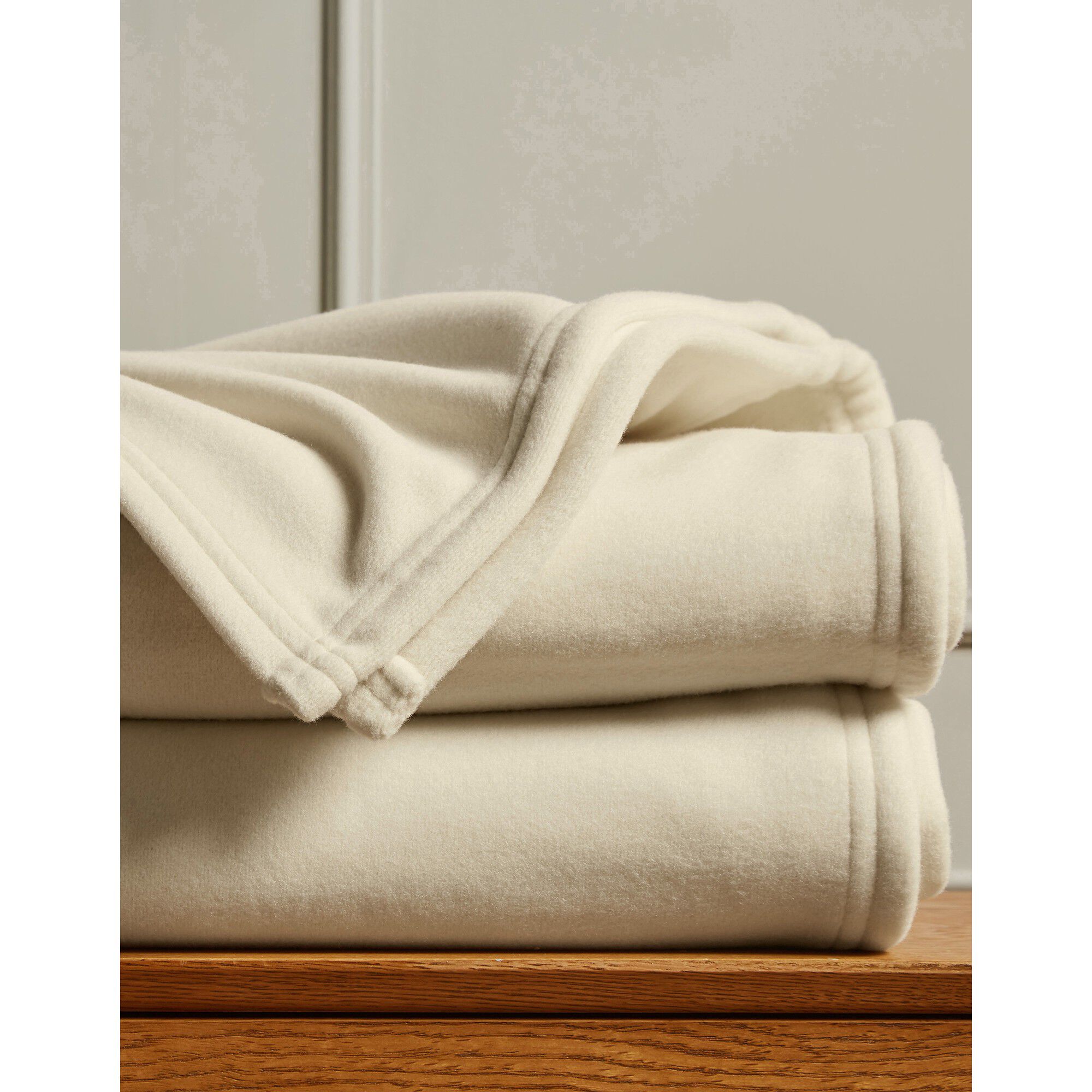 Couverture polaire Thermotec qualité luxe 450g/m2