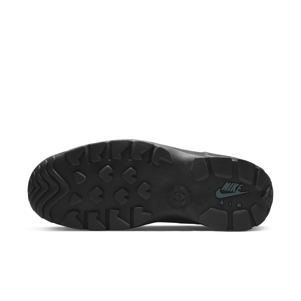 Nike ACG Air Mada DM3004-001 / schwarz