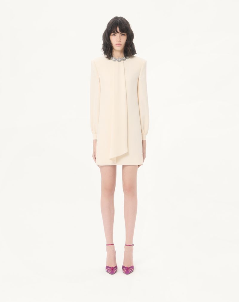 Vestido curto bordado em cady de alta costura