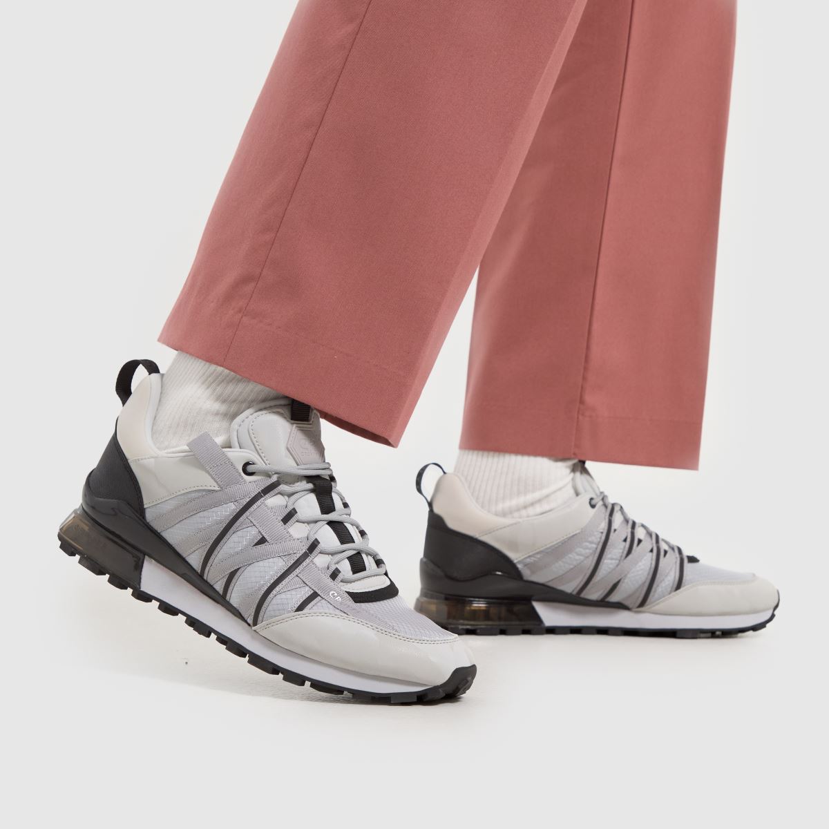 CRUYFF Fearia-sneakers i svart och grått