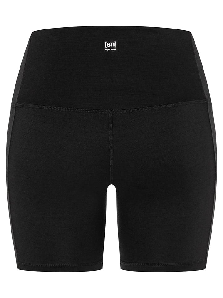 super.natural Trainingsshorts in Schwarz günstig kaufen