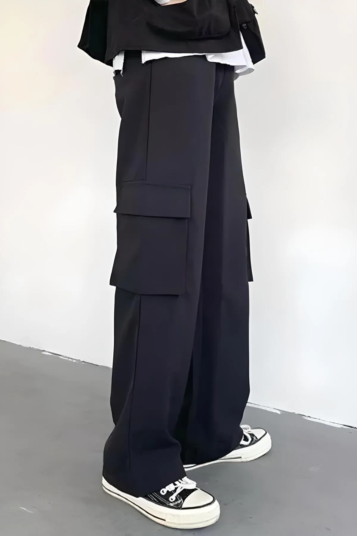 EFBUTİK  Schwarze Jogginghose mit weitem Bein und Cargotasche