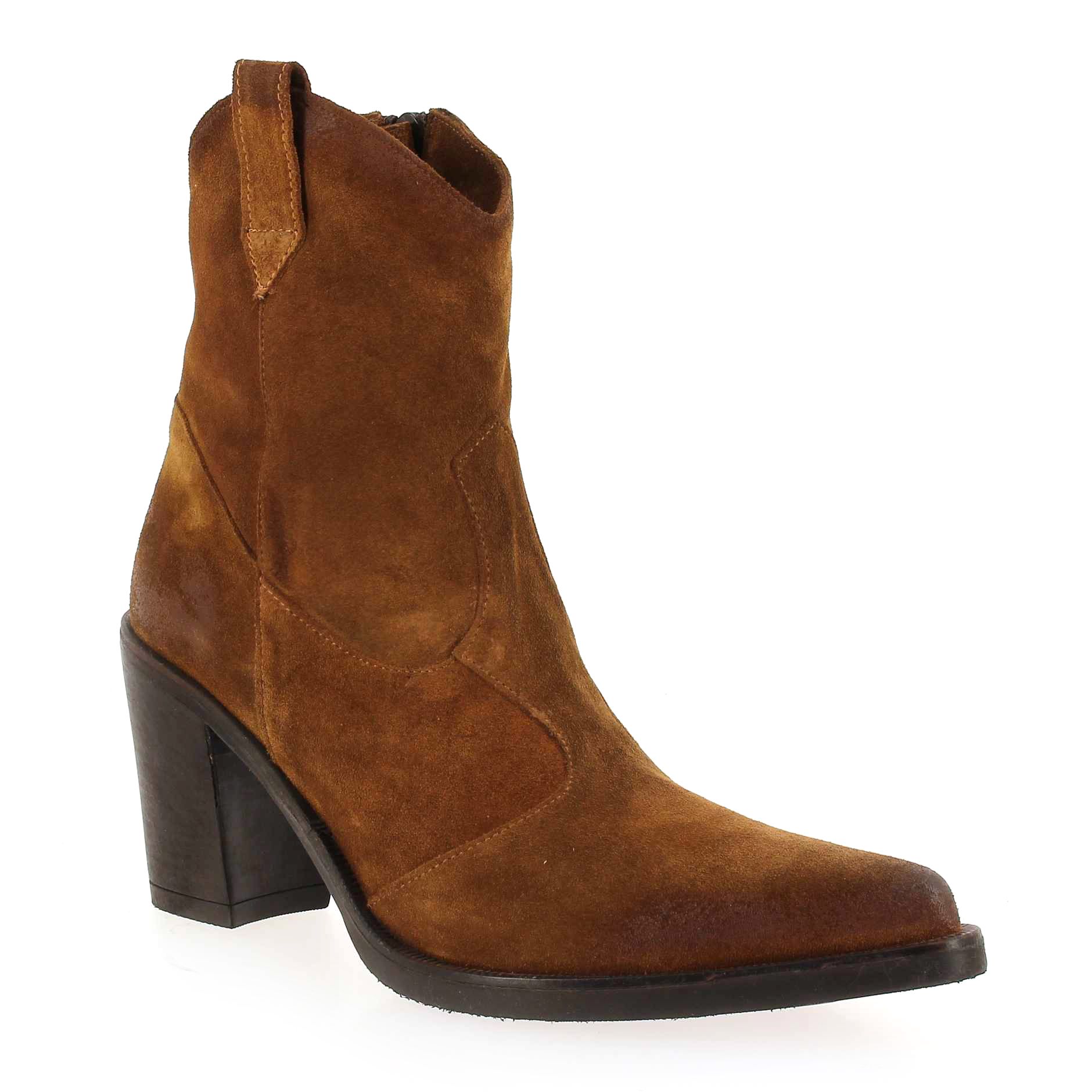 Emanuele Crasto   5023 - Camel