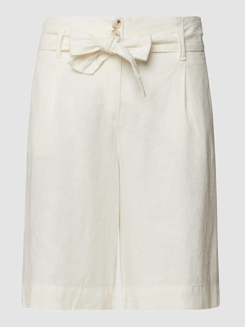 Bermudas mit Stoffgürtel in offwhite