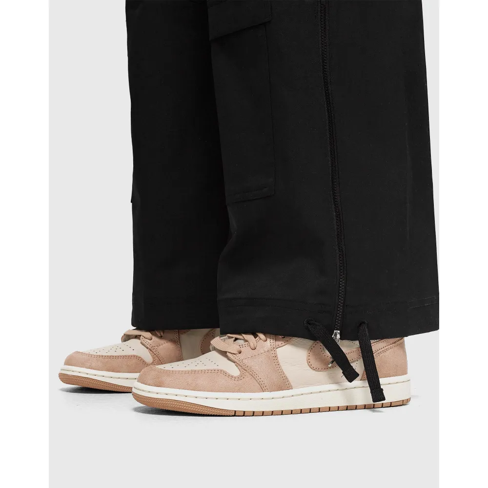 NIKE JORDAN WMNS Mid Air Jordan 1 SE FJ3448 200 / braun